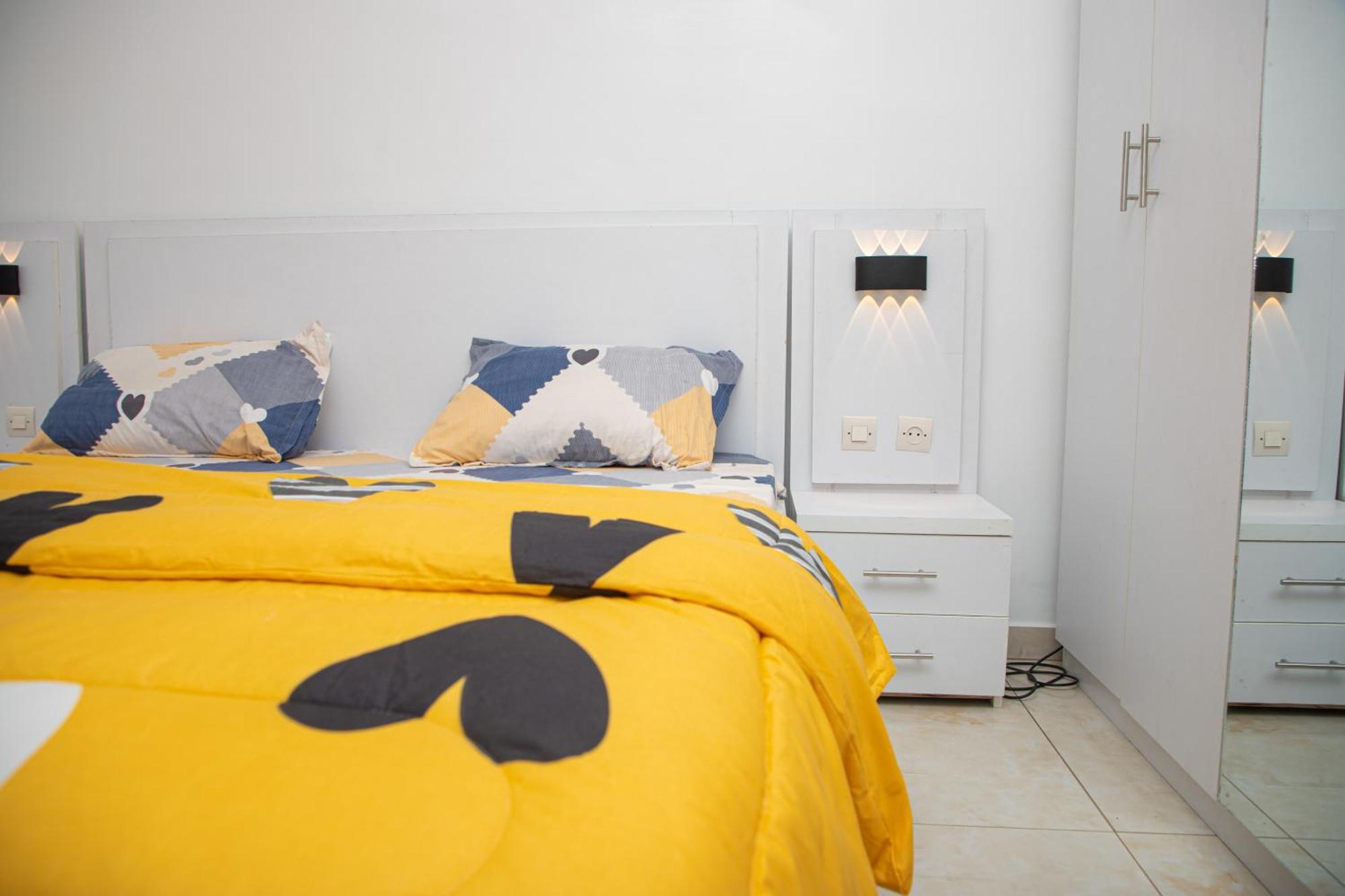 Residence Teranga Immo Luxe Residence Ndoumbe Sylla داكاغْ المظهر الخارجي الصورة