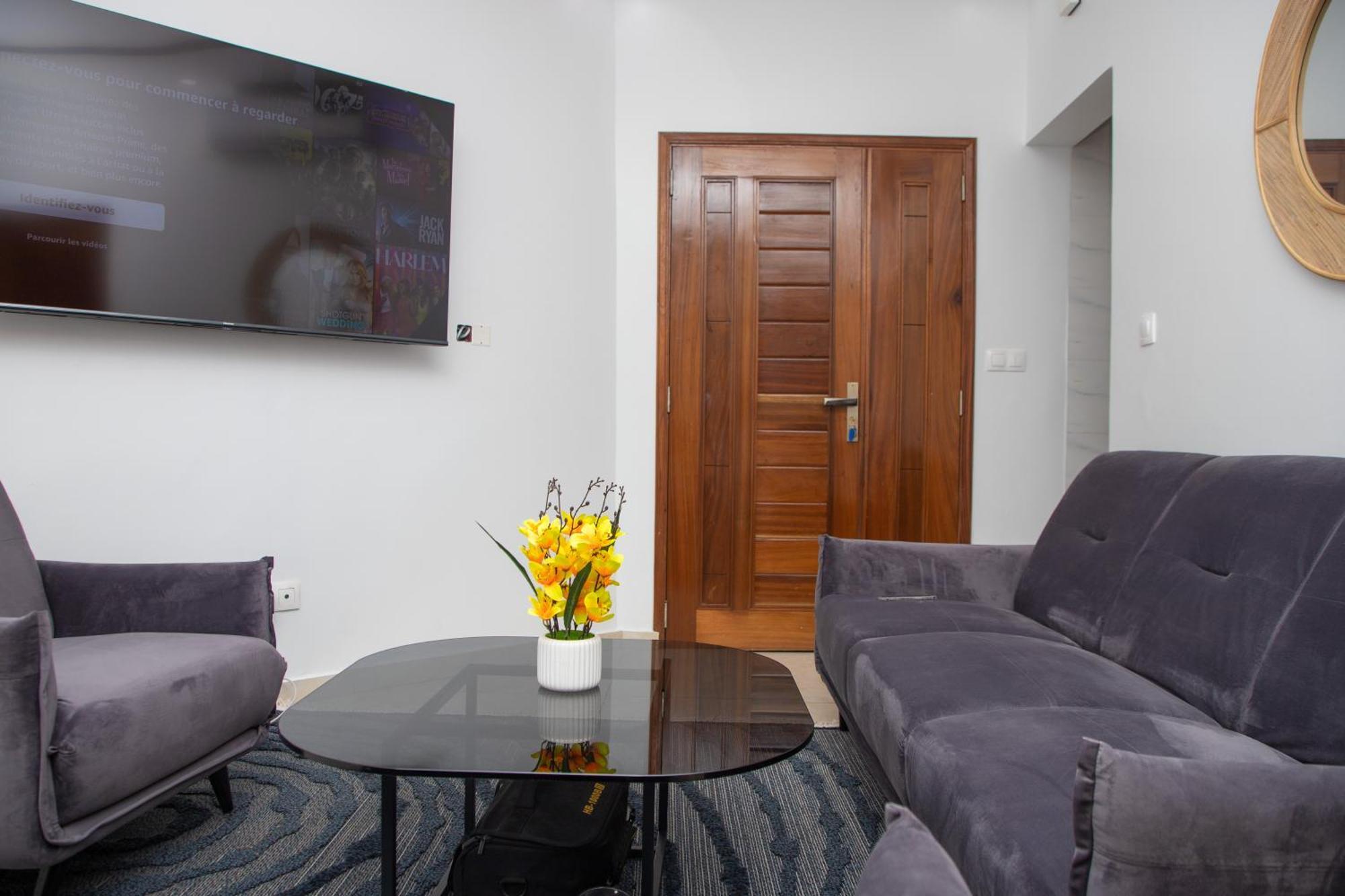 Residence Teranga Immo Luxe Residence Ndoumbe Sylla داكاغْ المظهر الخارجي الصورة