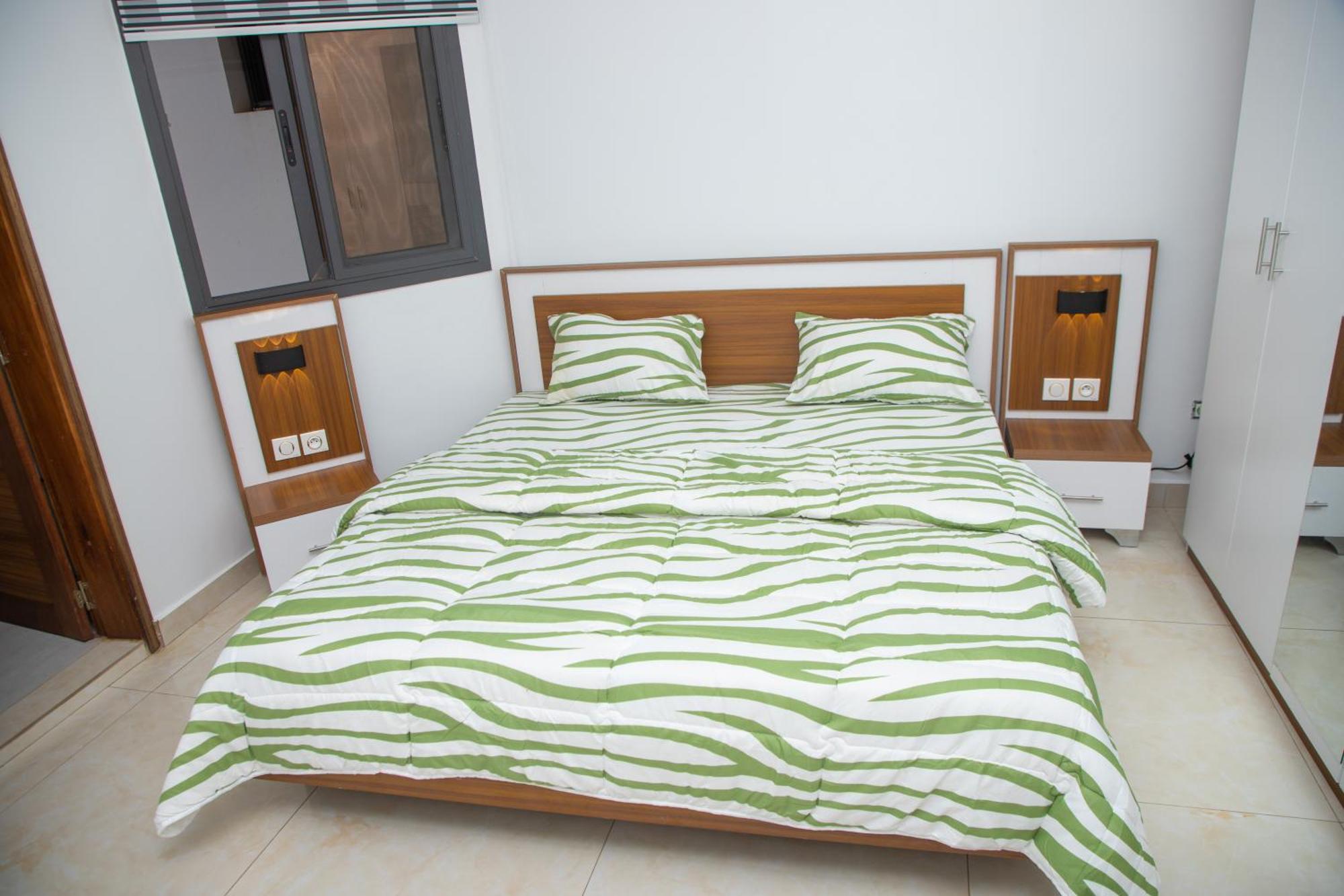 Residence Teranga Immo Luxe Residence Ndoumbe Sylla داكاغْ المظهر الخارجي الصورة