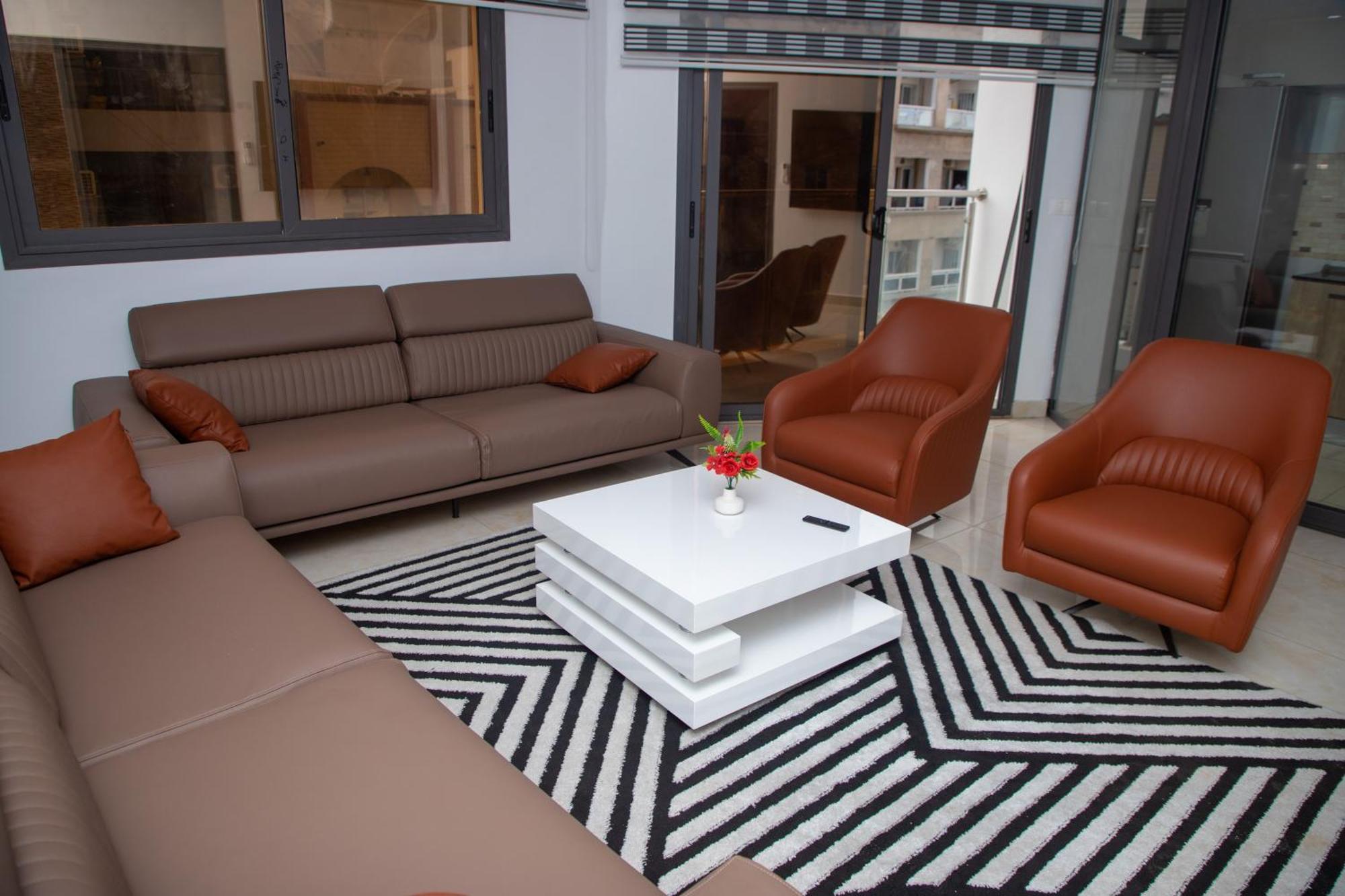 Residence Teranga Immo Luxe Residence Ndoumbe Sylla داكاغْ المظهر الخارجي الصورة